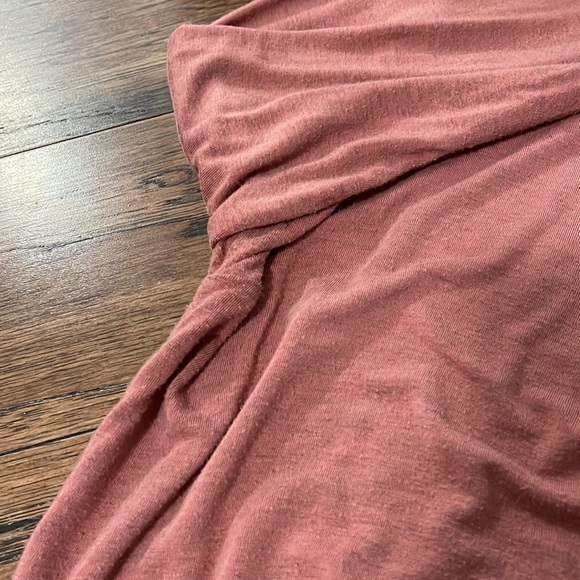 Dusty Rose Flowy Knotted Top - Picture 5 of 6